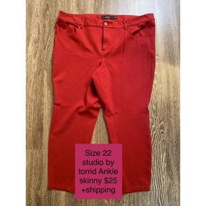 Studio by Torrid point pants